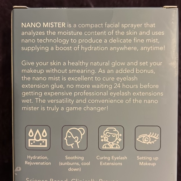 Spa Sciences Facial Mist Sprayer with Digital Skin Analyzer - Picture 2 of 3